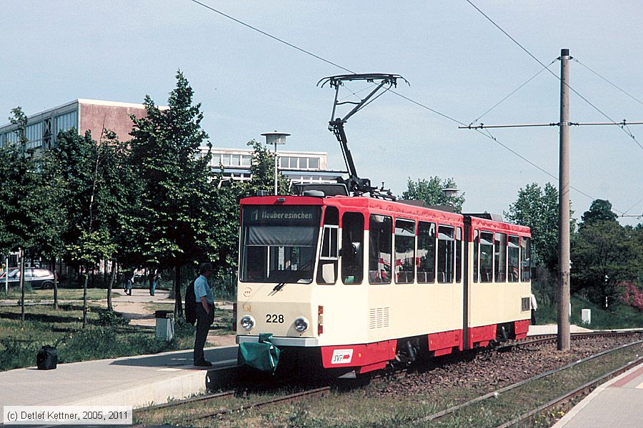 Straßenbahn Frankfurt (Oder) - 228
/ Bild: frankfurtoder228_dk145705.jpg