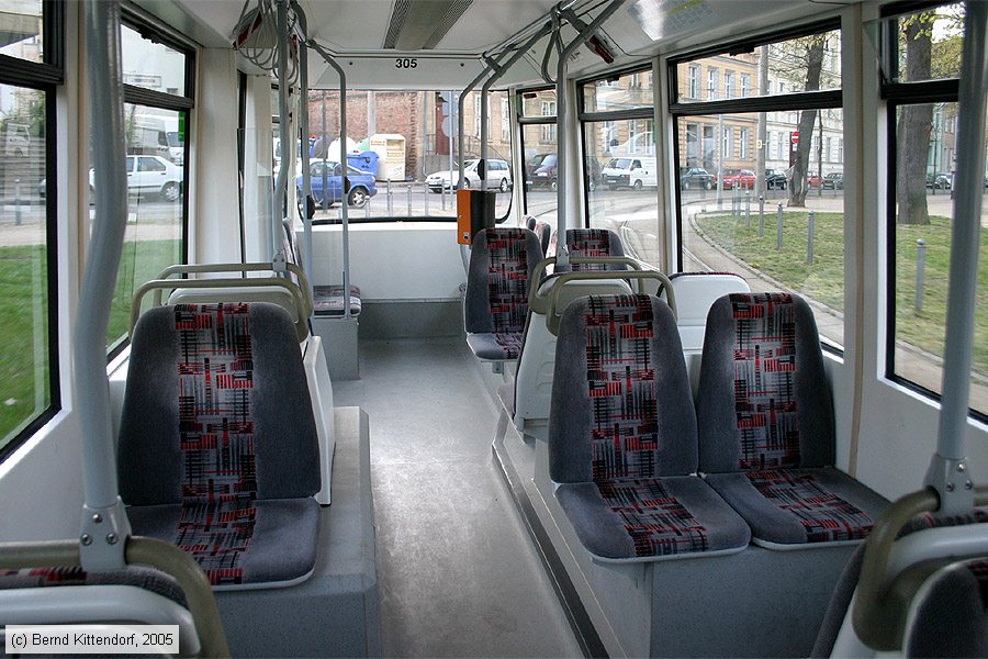 Straßenbahn Frankfurt (Oder) - 305 - Innenansicht
/ Bild: frankfurtoder305_e0017360.jpg