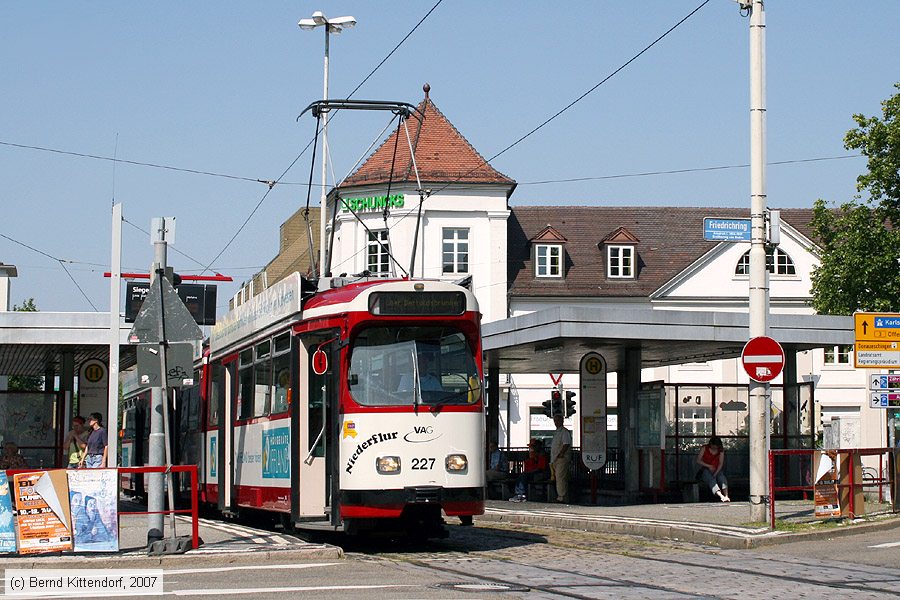 Straßenbahn Freiburg im Breisgau - 227
/ Bild: freiburg227_bk0708060149.jpg