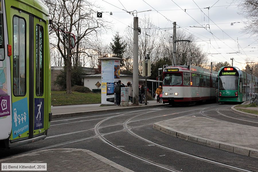 Straßenbahn Freiburg im Breisgau - 227
/ Bild: freiburg227_bk1603230343.jpg