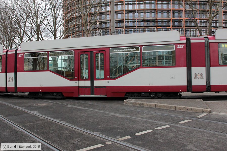 Straßenbahn Freiburg im Breisgau - 227
/ Bild: freiburg227_bk1603230350.jpg