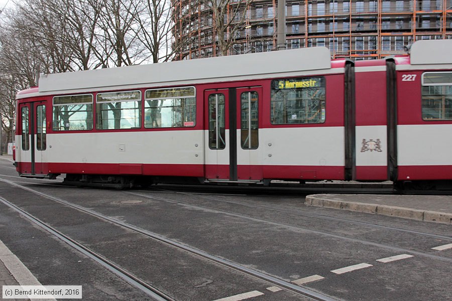 Straßenbahn Freiburg im Breisgau - 227
/ Bild: freiburg227_bk1603230351.jpg