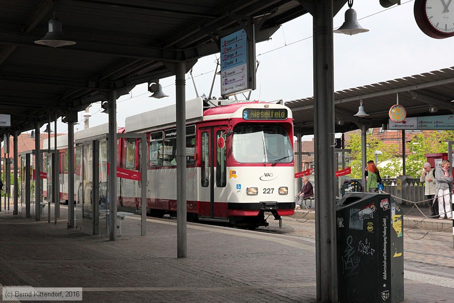 Straßenbahn Freiburg im Breisgau - 227
/ Bild: freiburg227_bk1604220012.jpg