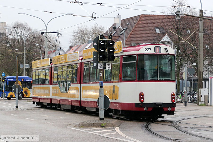 Straßenbahn Freiburg im Breisgau - 227
/ Bild: freiburg227_bk1904100100.jpg