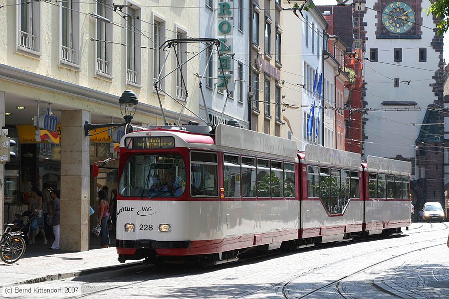 Straßenbahn Freiburg im Breisgau - 228
/ Bild: freiburg228_bk0708060110.jpg
