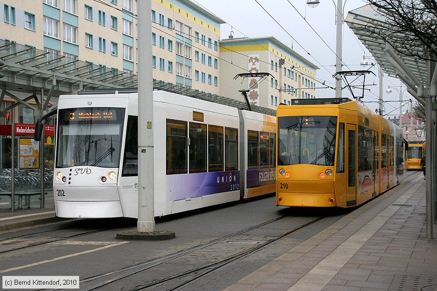 Straßenbahn Gera - 202
/ Bild: gera202_bk1004120110.jpg
