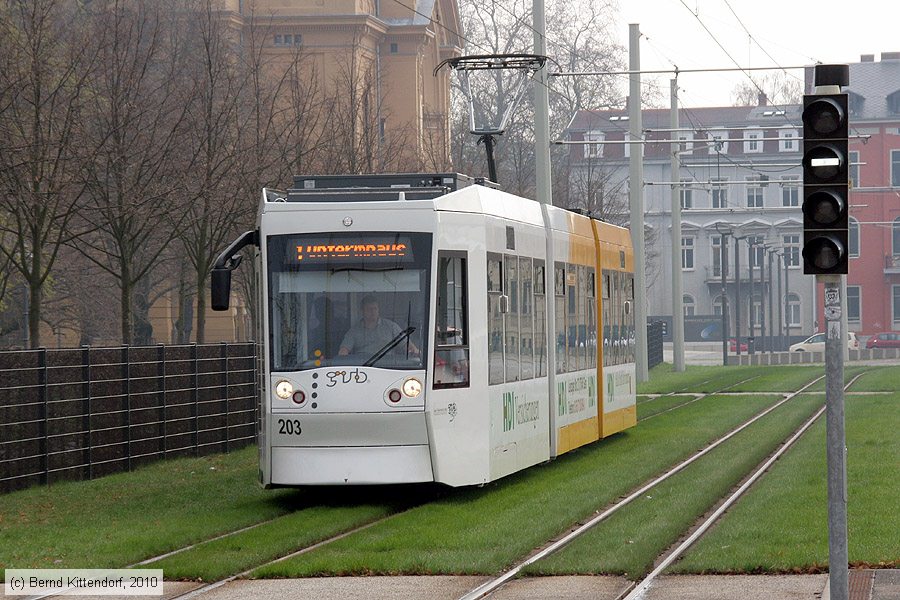 Straßenbahn Gera - 203
/ Bild: gera203_bk1004130014.jpg