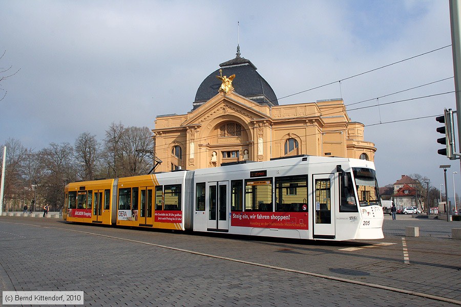 Straßenbahn Gera - 205
/ Bild: gera205_bk1004130024.jpg