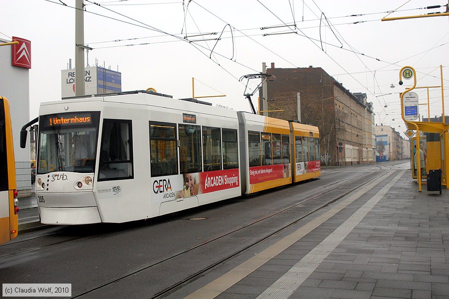 Straßenbahn Gera - 205
/ Bild: gera205_cw1004120014.jpg