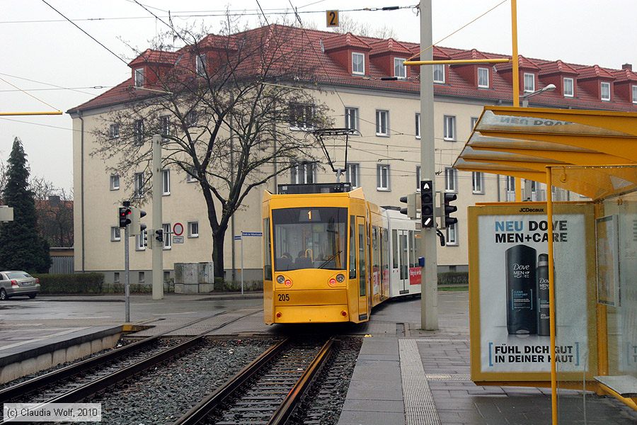 Straßenbahn Gera - 205
/ Bild: gera205_cw1004120020.jpg