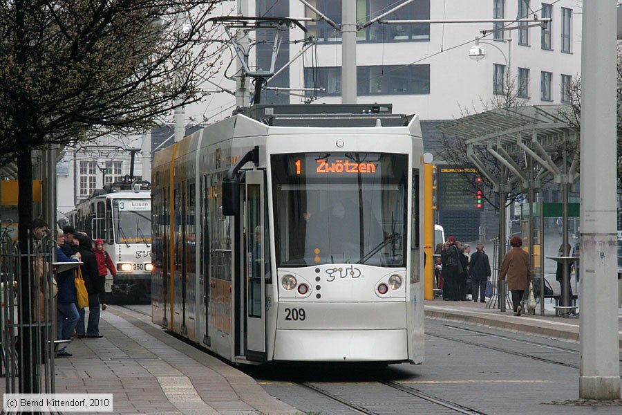 Straßenbahn Gera - 209
/ Bild: gera209_bk1004120165.jpg