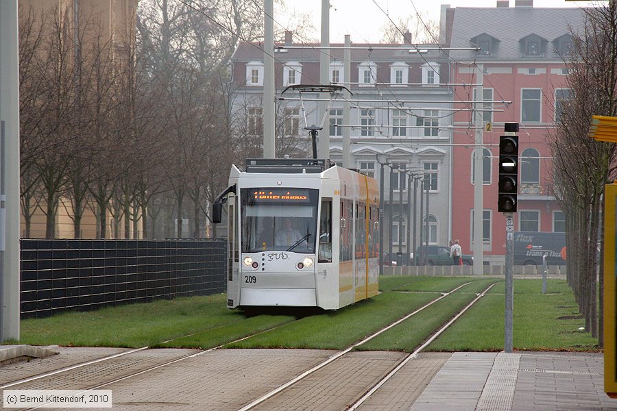 Straßenbahn Gera - 209
/ Bild: gera209_bk1004130007.jpg