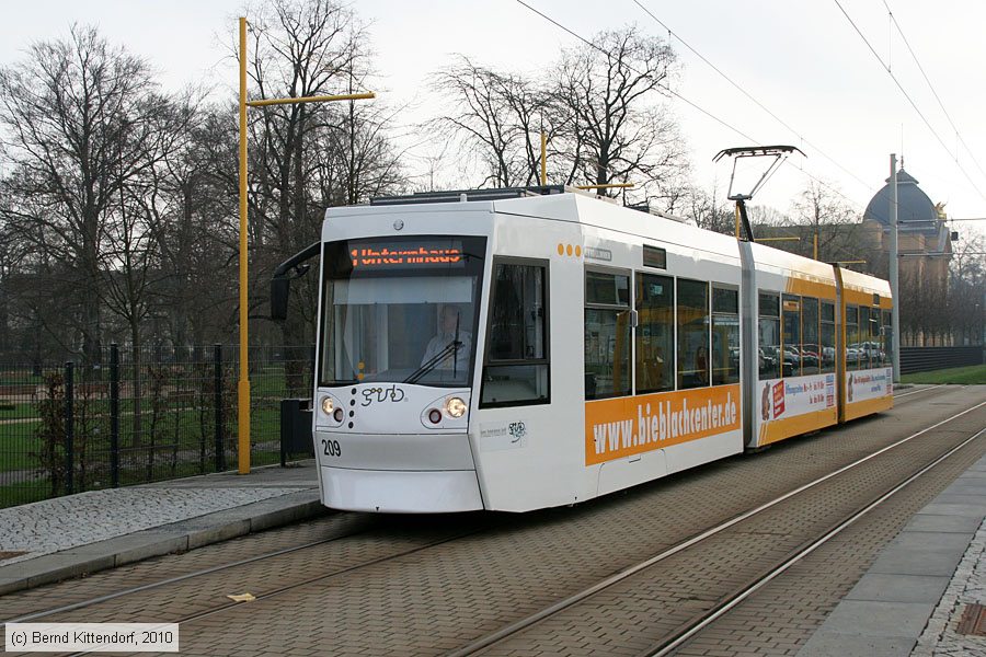 Straßenbahn Gera - 209
/ Bild: gera209_bk1004130009.jpg