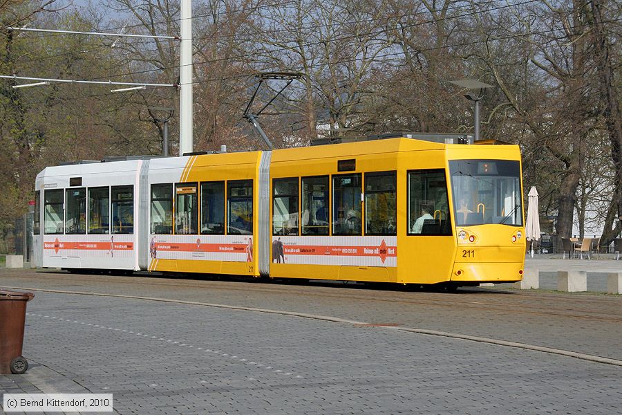 Straßenbahn Gera - 211
/ Bild: gera211_bk1004130023.jpg
