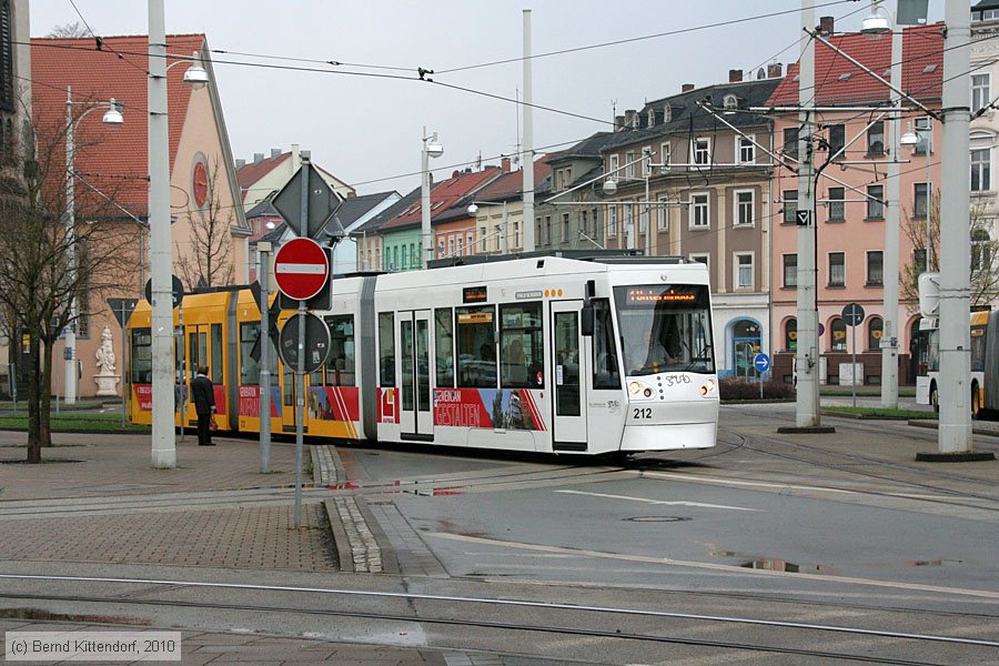Straßenbahn Gera - 212
/ Bild: gera212_bk1004120148.jpg
