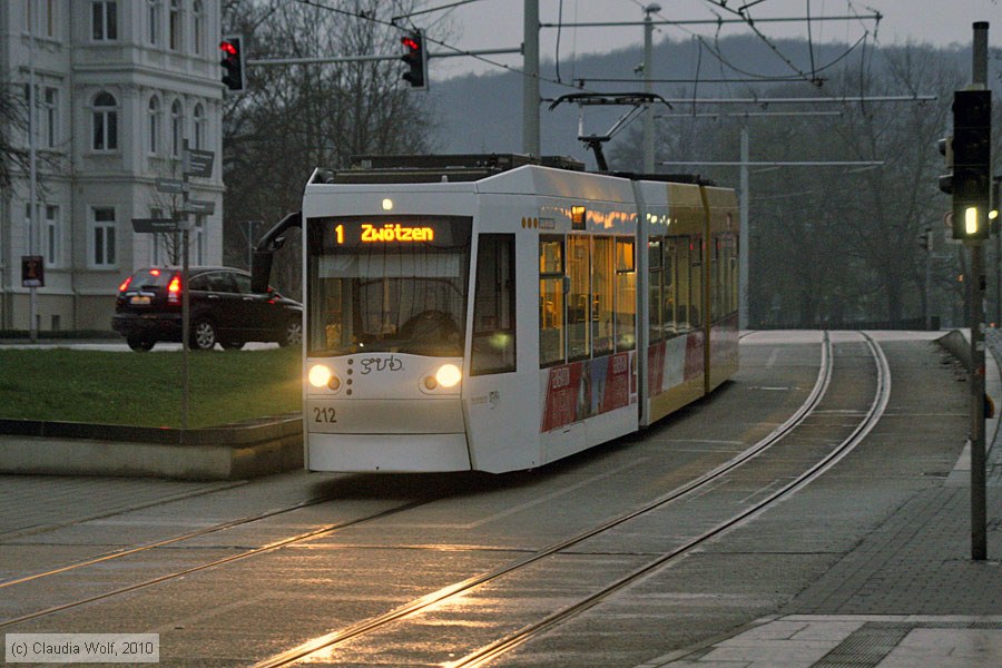 Straßenbahn Gera - 212
/ Bild: gera212_cw1004120226.jpg