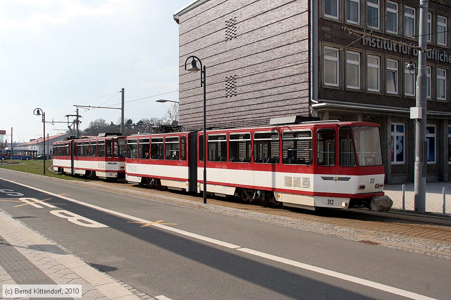 Gotha - 312
/ Bild: gotha312_bk1004130263.jpg Gotha - 312
/ Bild: gotha312_bk1004130263.jpg