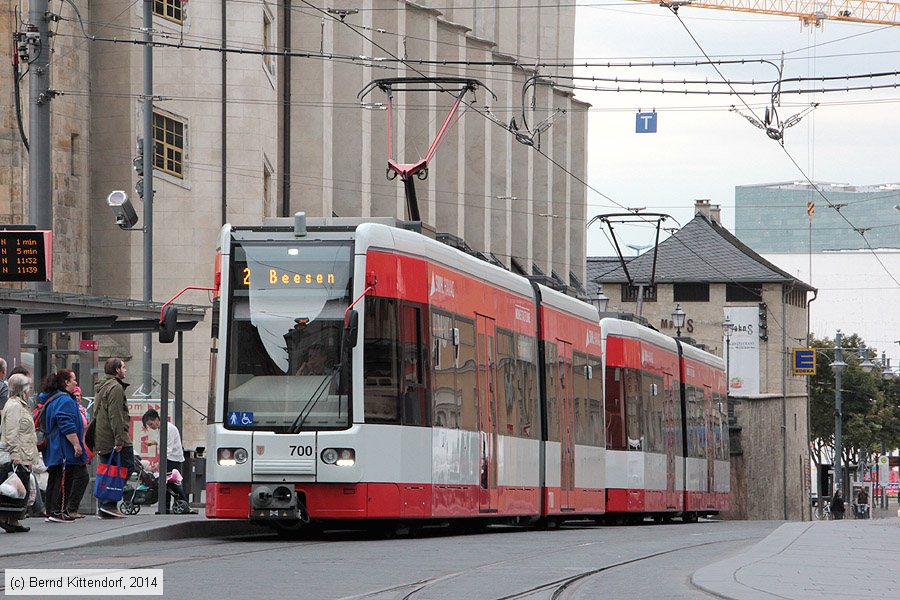 Straßenbahn Halle (Saale) - 700
/ Bild: halle700_bk1408250035.jpg