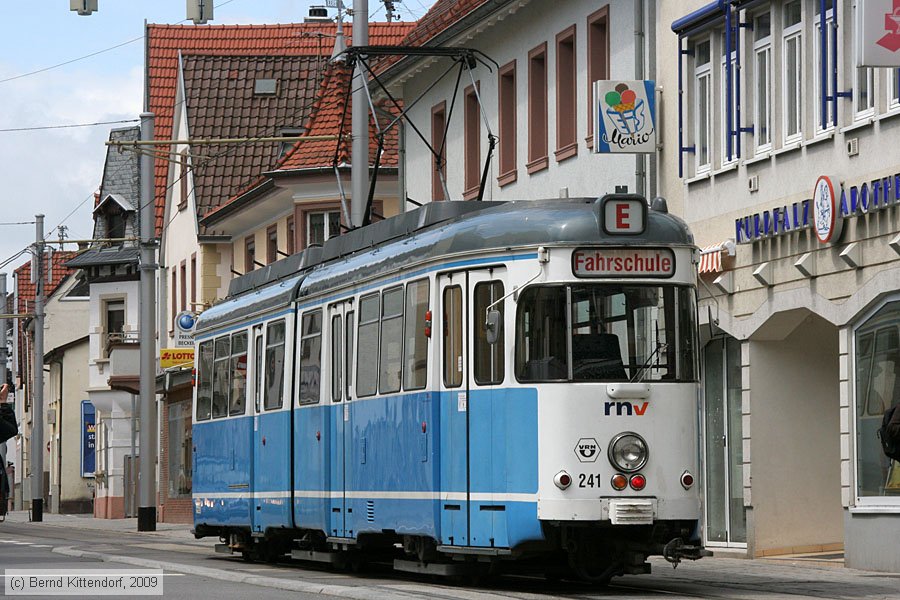 Straßenbahn Heidelberg - 241
/ Bild: hsb241_bk0906070251.jpg