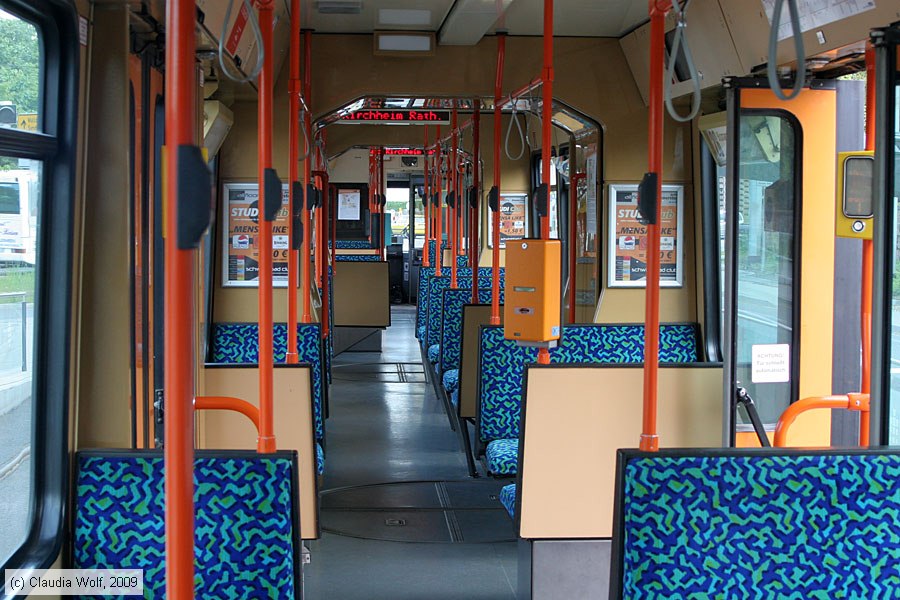 Straßenbahn Heidelberg - 254 - Innenansicht 
/ Bild: hsb254_cw0904250100.jpg