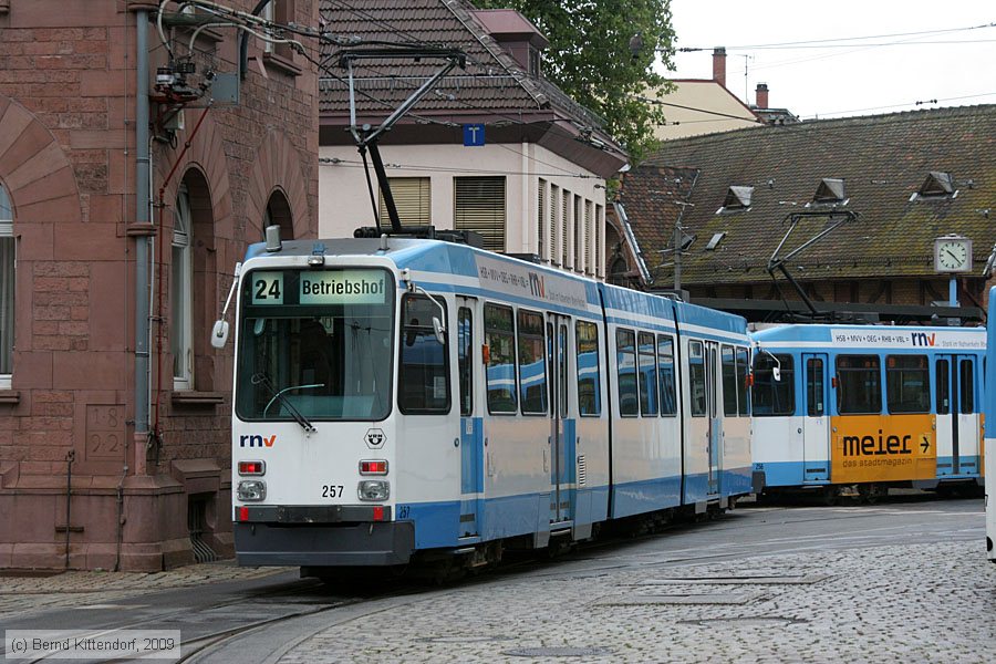 Straßenbahn Heidelberg - 257
/ Bild: hsb257_bk0906070082.jpg