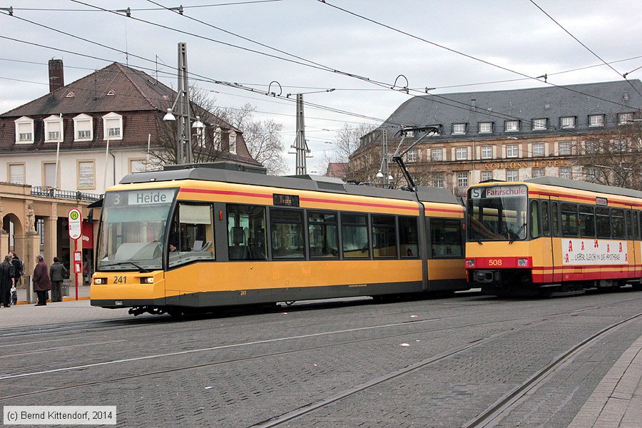 Straßenbahn Karlsruhe - 241
/ Bild: karlsruhe241_bk1401070080.jpg