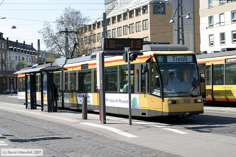 Straßenbahn Karlsruhe - 250
/ Bild: karlsruhe250_bk0704090220.jpg