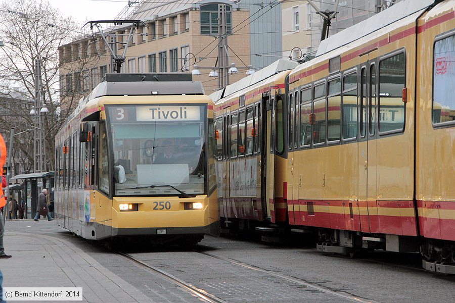 Straßenbahn Karlsruhe - 250
/ Bild: karlsruhe250_bk1401070111.jpg