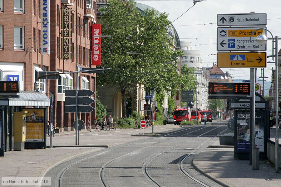 Straßenbahn Karlsruhe - Anlagen
/ Bild: karlsruheanlagen_bk0805250215.jpg