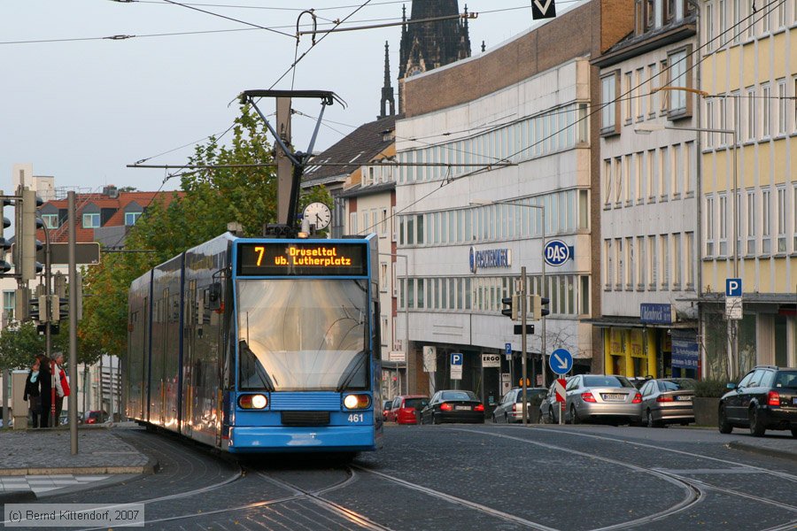 Straßenbahn Kassel - 461
/ Bild: kassel461_bk0710280210.jpg