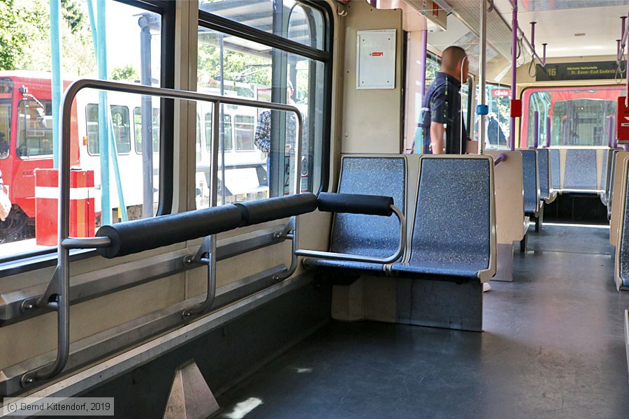 Stadtbahn Köln - 2212 - Innenansicht
/ Bild: koeln2212_bk1905290085.jpg