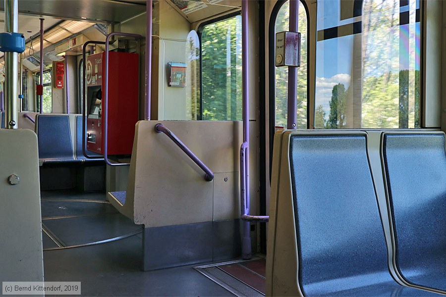 Stadtbahn Köln - 2226 - Innenansicht
/ Bild: koeln2226_bk1905290175.jpg