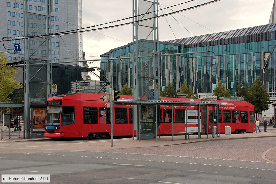 Straßenbahn Leipzig - 1121
/ Bild: leipzig1121_bk1110060128.jpg