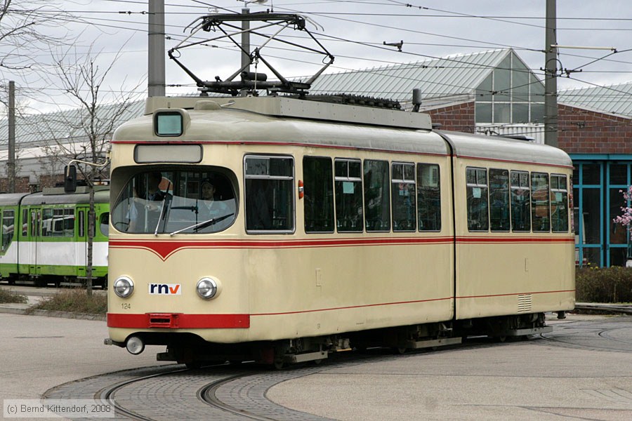 Straßenbahn Ludwigshafen - 124
/ Bild: vbl124_bk0803160091.jpg