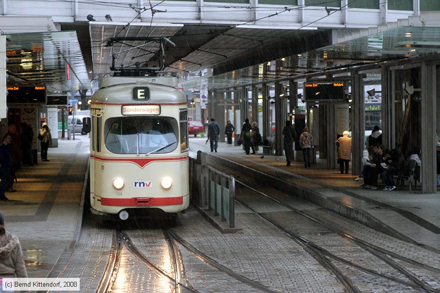 Straßenbahn Ludwigshafen - 124
/ Bild: vbl124_bk0803160430.jpg