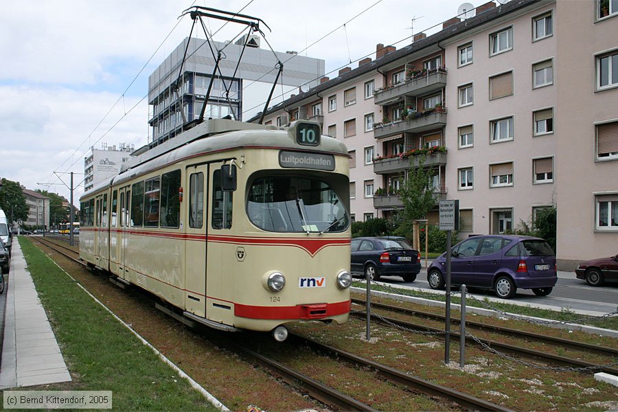 Straßenbahn Ludwigshafen - 124
/ Bild: vbl124_e0023007.jpg