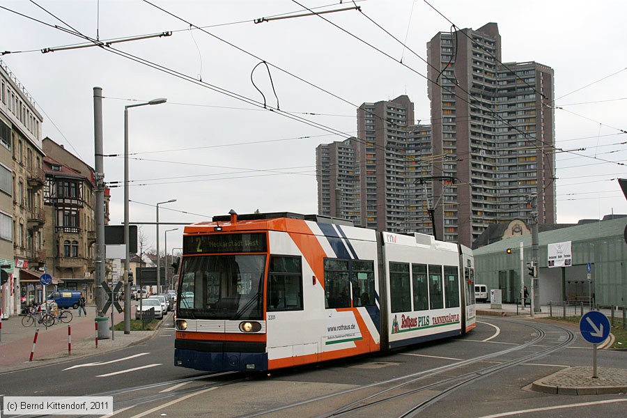 Straßenbahn Ludwigshafen - 2201
/ Bild: rnv2201_bk1101280011.jpg