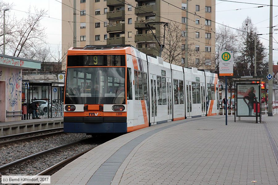 Straßenbahn Ludwigshafen - 2201
/ Bild: rnv2201_bk1703040039.jpg