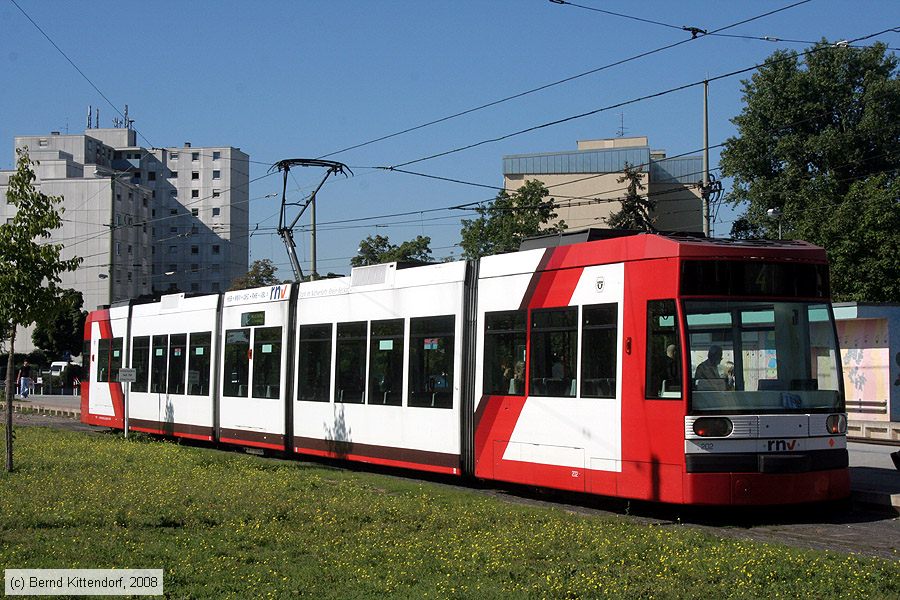 Straßenbahn Ludwigshafen - 202
/ Bild: vbl202_bk0809090001.jpg