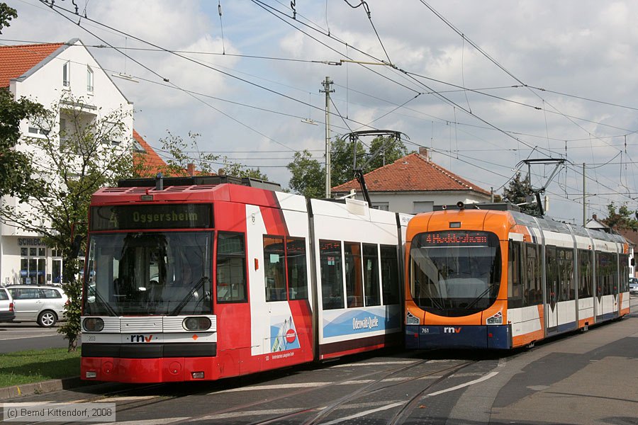 Straßenbahn Ludwigshafen - 203
/ Bild: vbl203_bk0809020028.jpg