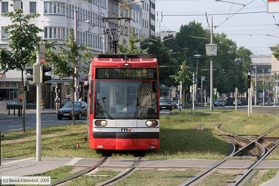 Straßenbahn Ludwigshafen - 206
/ Bild: vbl206_bk0907030007.jpg