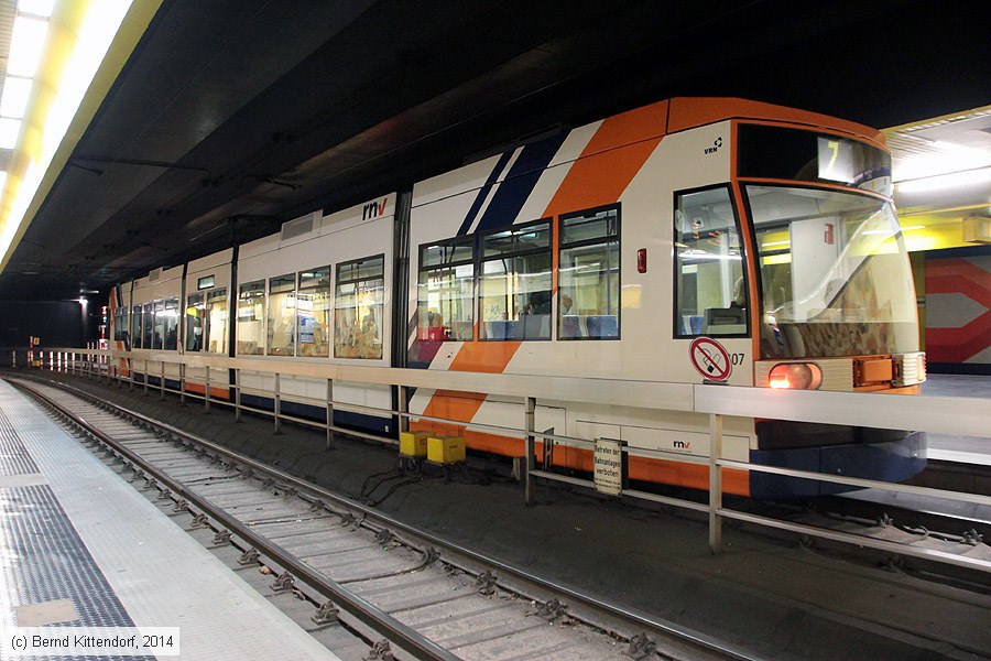 Straßenbahn Ludwigshafen - 2207
/ Bild: rnv2207_bk1404160015.jpg