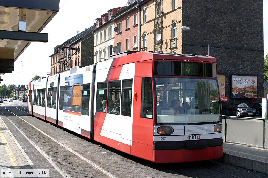 Straßenbahn Ludwigshafen - 207
/ Bild: vbl207_bk0707310002.jpg