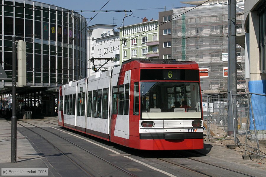 Straßenbahn Ludwigshafen - 207
/ Bild: vbl207_e0015829.jpg