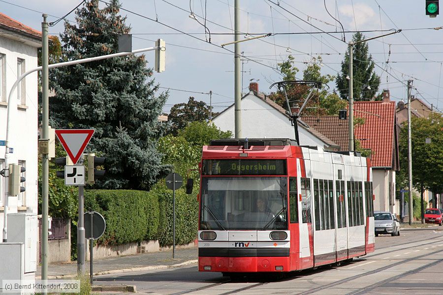 Straßenbahn Ludwigshafen - 209
/ Bild: vbl209_bk0809020020.jpg