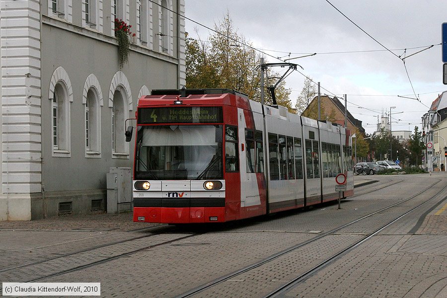 Straßenbahn Ludwigshafen - 209
/ Bild: vbl209_cw1010200077.jpg