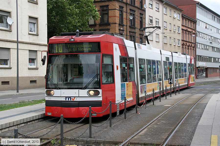 Straßenbahn Ludwigshafen - 210
/ Bild: vbl210_bk1005310002.jpg