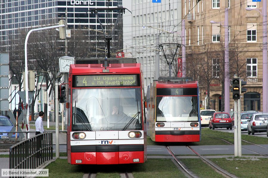 Straßenbahn Ludwigshafen - 211
/ Bild: vbl211_bk0903170021.jpg