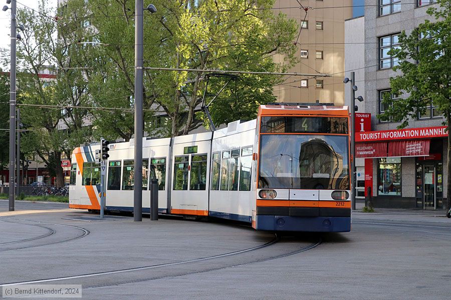 Stra&szlig;enbahn Ludwigshafen - 2212
/ Bild: rnv2212_bk2404210004.jpg