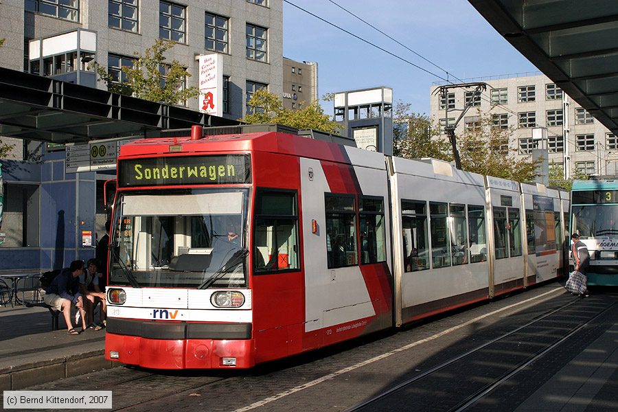 Straßenbahn Ludwigshafen - 213
/ Bild: vbl213_bk0707310049.jpg